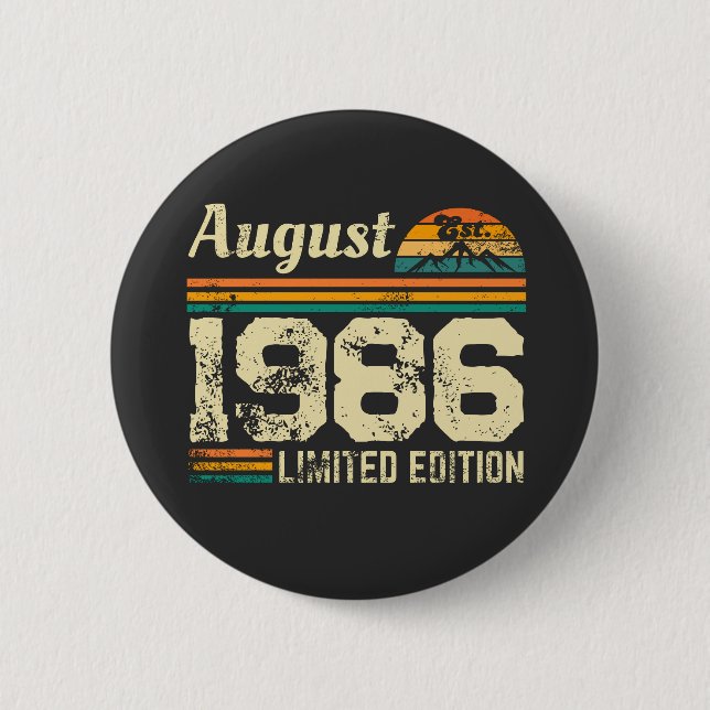 August Birthday Custom Year 6 Cm Round Badge (Front)