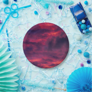 august red paper plate