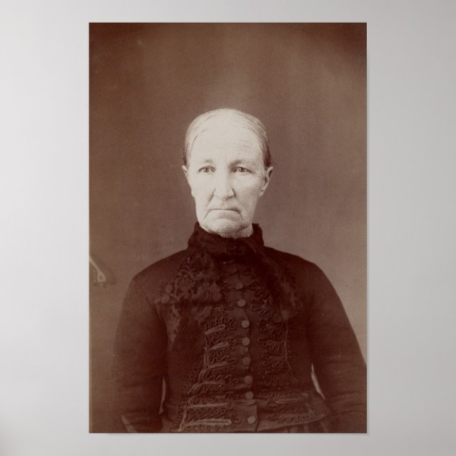 Aunt Zelda Haunted Family Halloween Portrait Poster (Front)