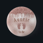 Auntie To Be Baby Shower Pink Girl Baby Feet 6 Cm Round Badge<br><div class="desc">Fun baby shower party favour!  Get the aunties or aunts to be buttons!</div>