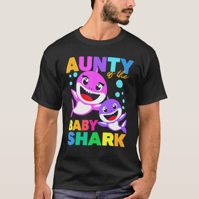 Aunty Of The Baby Birthday Shark Aunty Shark Chris T-Shirt (Front)