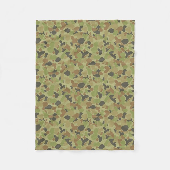 Auscam green camouflage fleece blanket (Front)