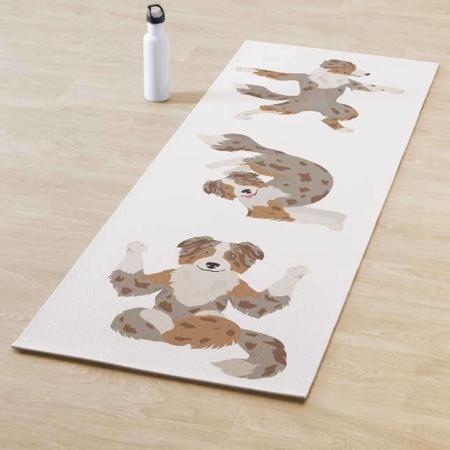 Aussie Red merle. Australian Shepherd dog yoga  Mat (In Situ)