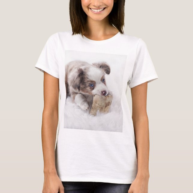 aussie red merle pup T-Shirt (Front)