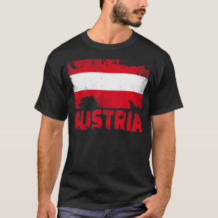 Austria Flag Vintage Distressed Austrian Grunge Tr T-Shirt