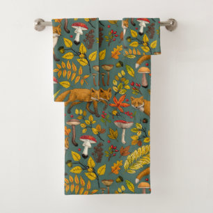 Autumn foxes on pine green bath towel set