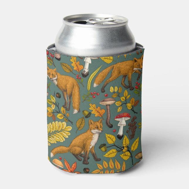 Autumn foxes on pine green can cooler (Can Front)