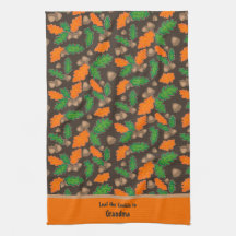 Autumn Green and Orange Leaves Acorns Towels