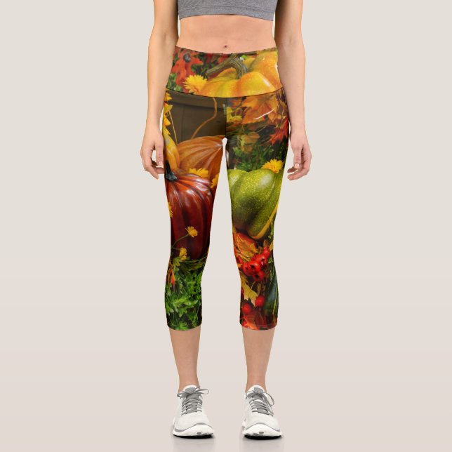 Autumn Grouping Capris Leggings (Front)