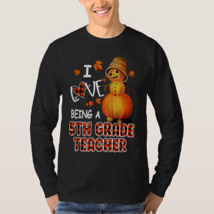 AUTUMN I Love Being A 4TH Grade Teacher HALLOWEEN T-Shirt