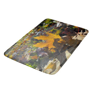 Autumn leaf in the sun bath mat