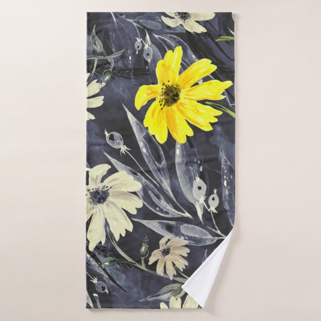 Autumn leaves, berries: watercolor pattern. bath towel (Bath Towel)