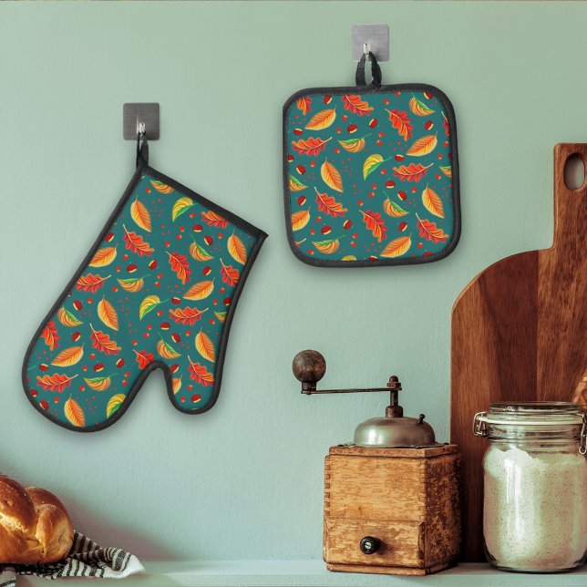  Autumn Leaves Nuts Chestnuts Pattern Elegant Fall Oven Mitt & Pot Holder Set (Creator Uploaded)