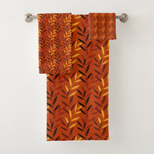 Autumn Leaves Pattern - Warm Fall Foliage Design Bath Towel Set