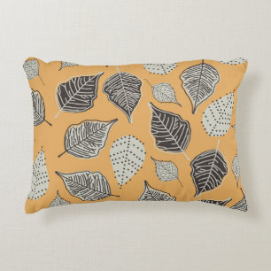 Autumn leaves, seamless vintage pattern. decorative cushion