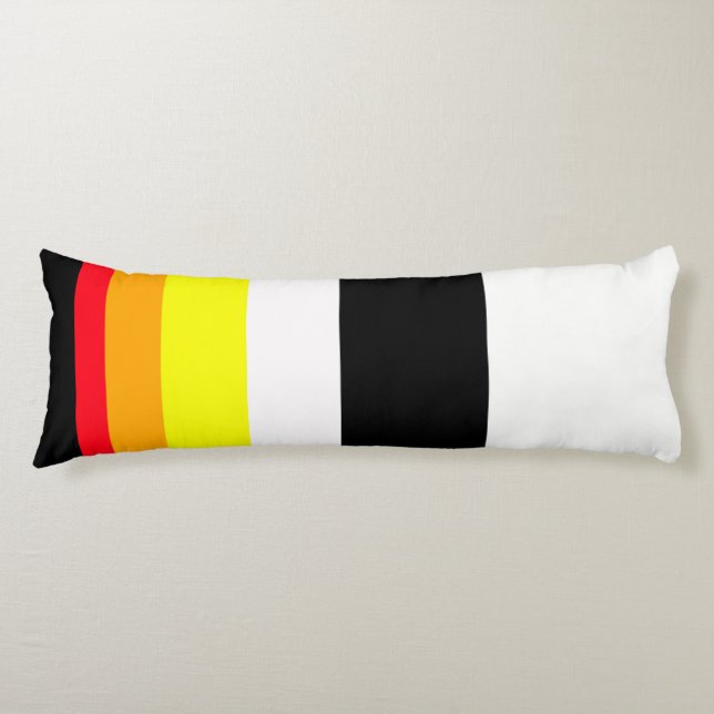 Autumn lines body cushion (Front)