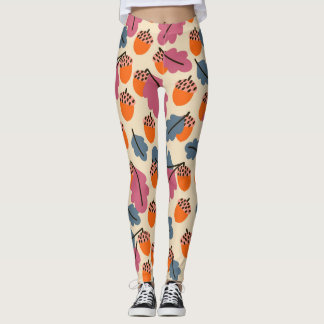 Autumn Oak: Leaves and Acorns Pattern Leggings