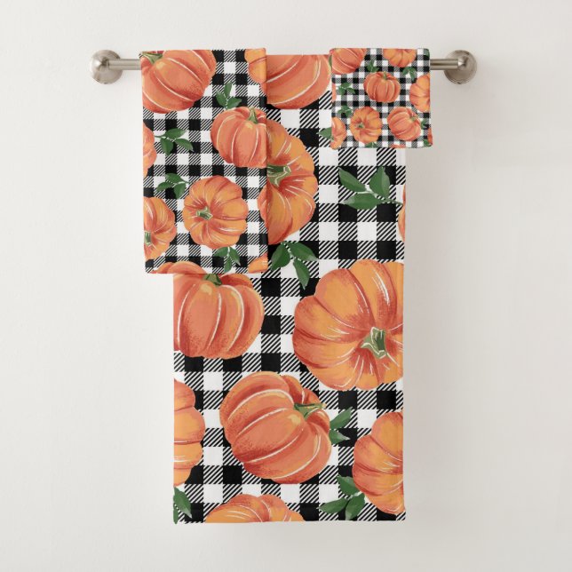 Autumn Pumpkins with Black and White Gingham Fall Bath Towel Set (Insitu)