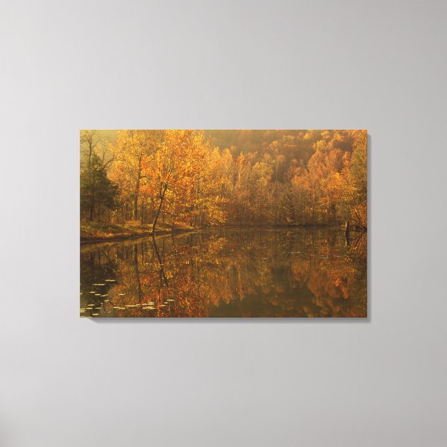 Autumn reflections on pond. canvas print (Front)
