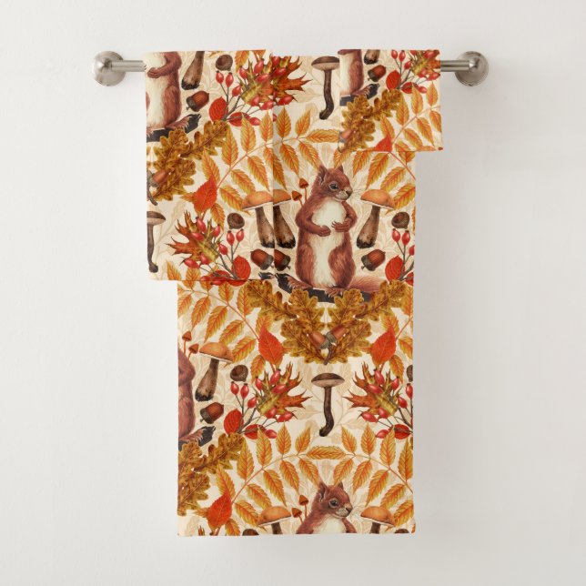 Autumn squirrel on off white bath towel set (Insitu)