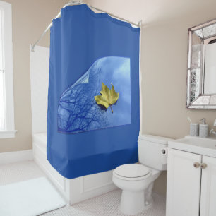 Autumn to winter shower curtain
