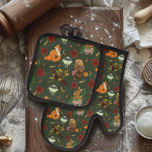 Autumn woodland Forest Animal Green Pattern Oven Mitt & Pot Holder Set