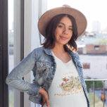 Autumn Woodland Pumpkin | Mama to Be T-Shirt<br><div class="desc">This mama t shirt features cute autumn woodland animals with pumpkins and a cute handwritten font. This shirt is perfect to announce that you're expecting or give as a gift for the best mum in your life. Cosy autumn landscapes with dry leaves, tasty pumpkins, fairy mushrooms and cute woodland characters....</div>
