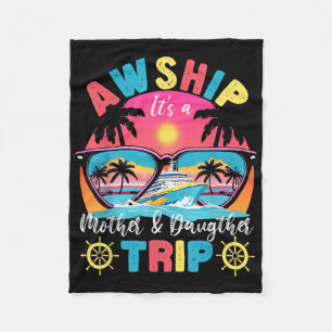 Aw Ship Its Mother &amp; Daughter Trip Retro Summe Fleece Blanket