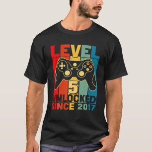 Awesome 2017 Level 5 Unlocked Video Gamer 5Th Bday T-Shirt
