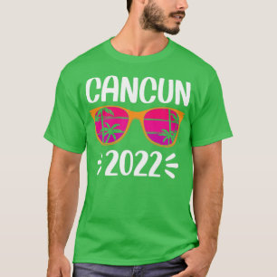Awesome Cancun 2022 family vacation T-Shirt