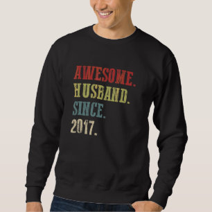 Awesome Husband Since 2017 5 Wedding Aniversary Sweatshirt