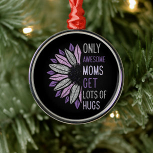 awesome moms get lots hugs metal tree decoration
