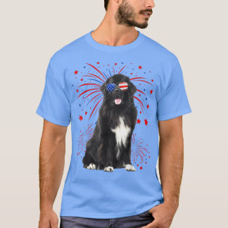 Awesome Newfoundland Dog American Flag 4th Of July T-Shirt