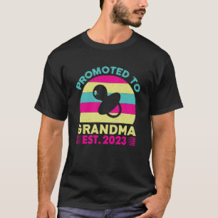 Awesome Promoted to grandma 2023 pregnancy announc T-Shirt