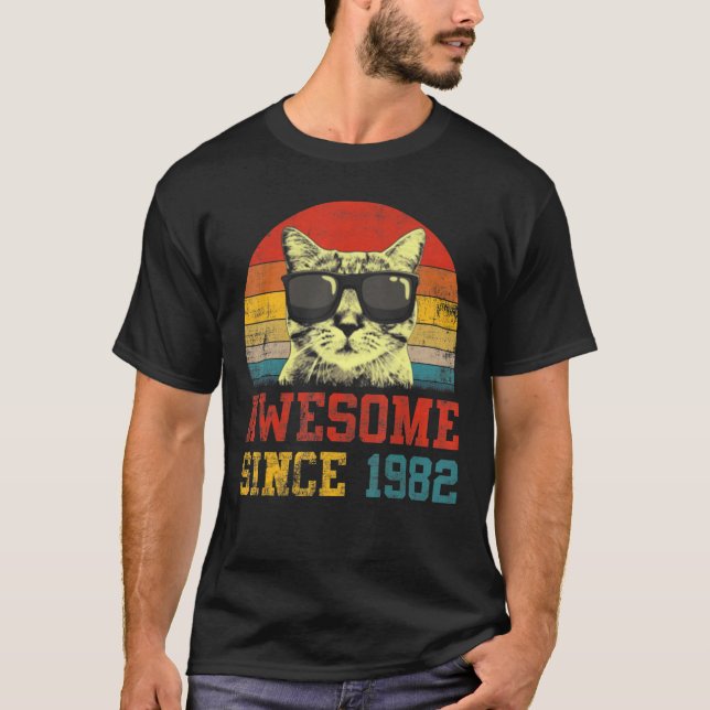Awesome Since 1982 40th Birthday  Cat T-Shirt (Front)