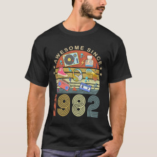 Awesome Since 1982 Vintage 1982 40th Birthday 40 Y T-Shirt