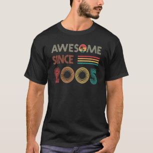 Awesome Since 2005 17th Birthday Vintage 17 Years  T-Shirt