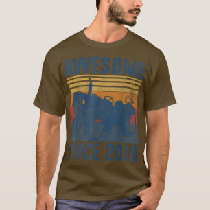 Awesome Since 2016 6 Year Old Farmer 6th Birthday T-Shirt