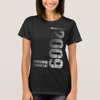 Awesome since December 2009 14th Birthday Born 200 T-Shirt