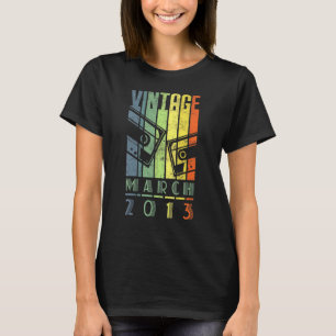 Awesome Since March 2013 9 Years Old 9th Birthday T-Shirt