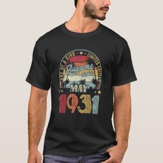 Awesome Since May 1931 {B]st Birthday  91 Years Ol T-Shirt