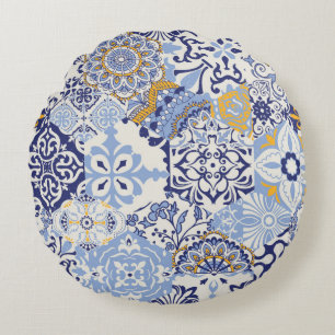 Azulejos tiles patchwork. Seamless colourful patch Round Cushion