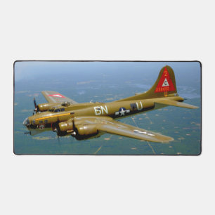 B-17 FLYING FORTRESS DESK MAT