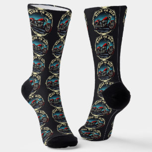 B&E Socks Bold and Elaborate Design 002113