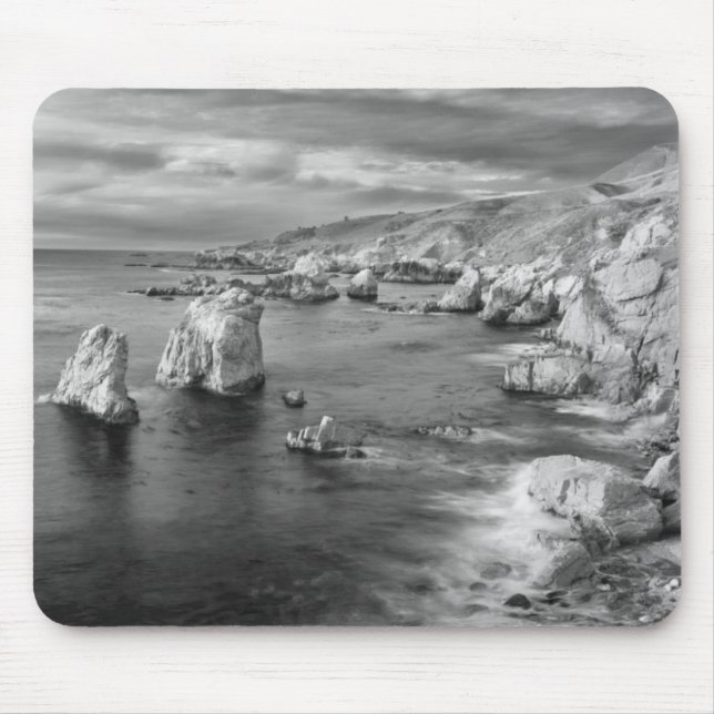 B&W beach coastline, California Mouse Mat (Front)