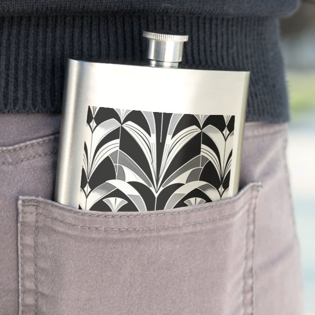 B&W HIP FLASK (In Situ)