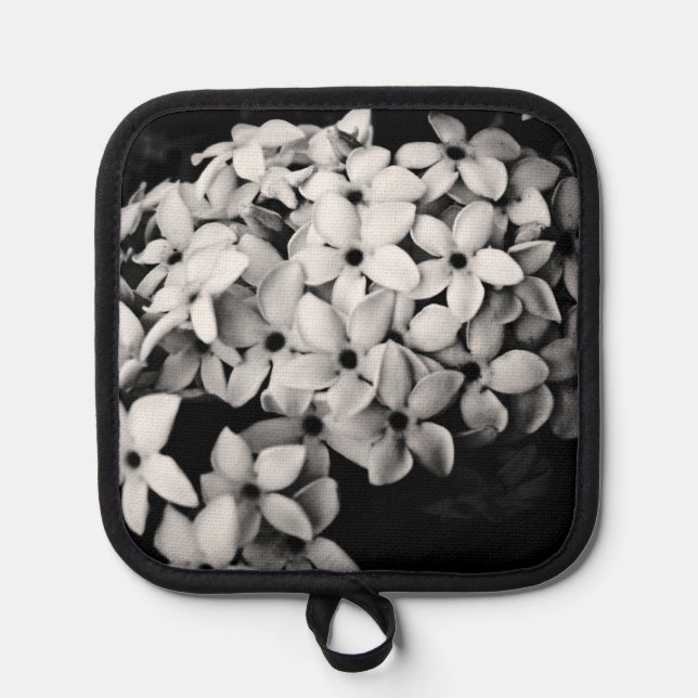 B&W POT HOLDER (Front)