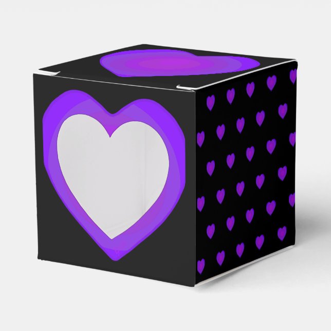 B&W Purple Hearts Beating Favour Box (Front Side)