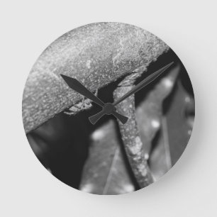 B&W - Spider 02 Round Clock