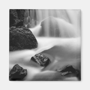 B&W waterfall, California Magnet